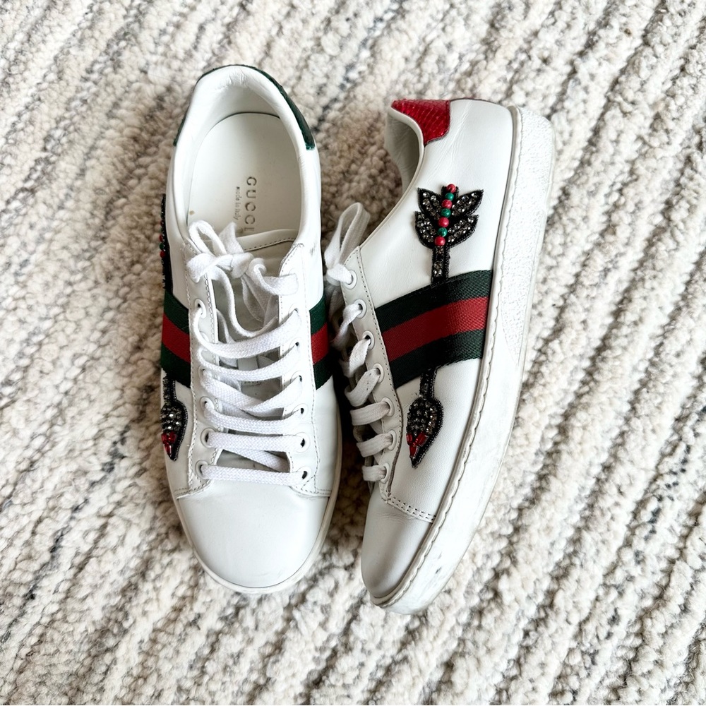 Gucci White Leather Ace Sneakers with Green and Red Web and Embellished Bee - Picture 2 of 8